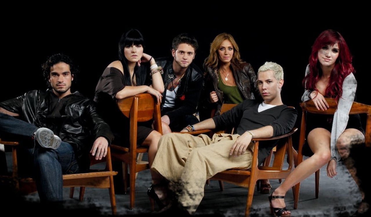 Una de las actrices de la extinta banda RBD parece estar embarazada