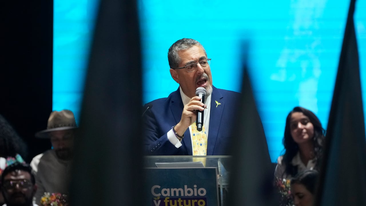 El Tribunal Supremo Electoral de Guatemala suspendió este lunes, a pedido de un juez, el partido Semilla