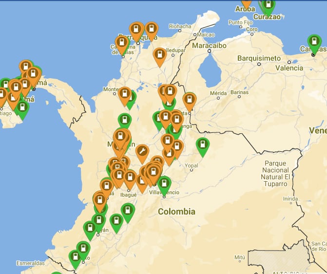 Con la aplicación PlugShare puede identificar las estaciones de carga disponibles en el país y si están activas.
