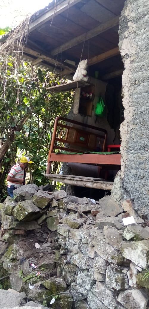 El municipio de Gachalá en Cundinamarca, uno de los más afectados por los eventos sísmicos piden ayuda al gobierno nacional para reubicar familias damnificadas