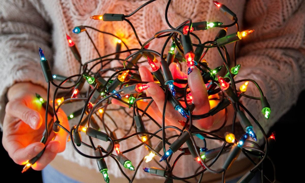 Así se deben poner las luces de Navidad.