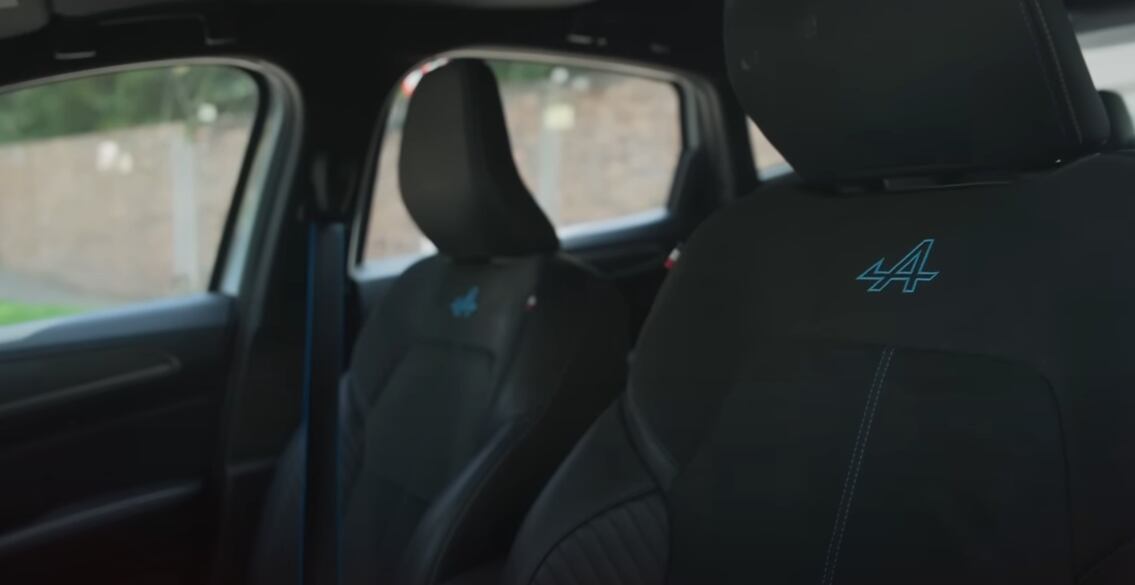 La nueva Renault Arkana E-Tech Hybrid, al primer híbrido de la marca en Colombia que combina diseño deportivo Alpine y tecnología avanzada.