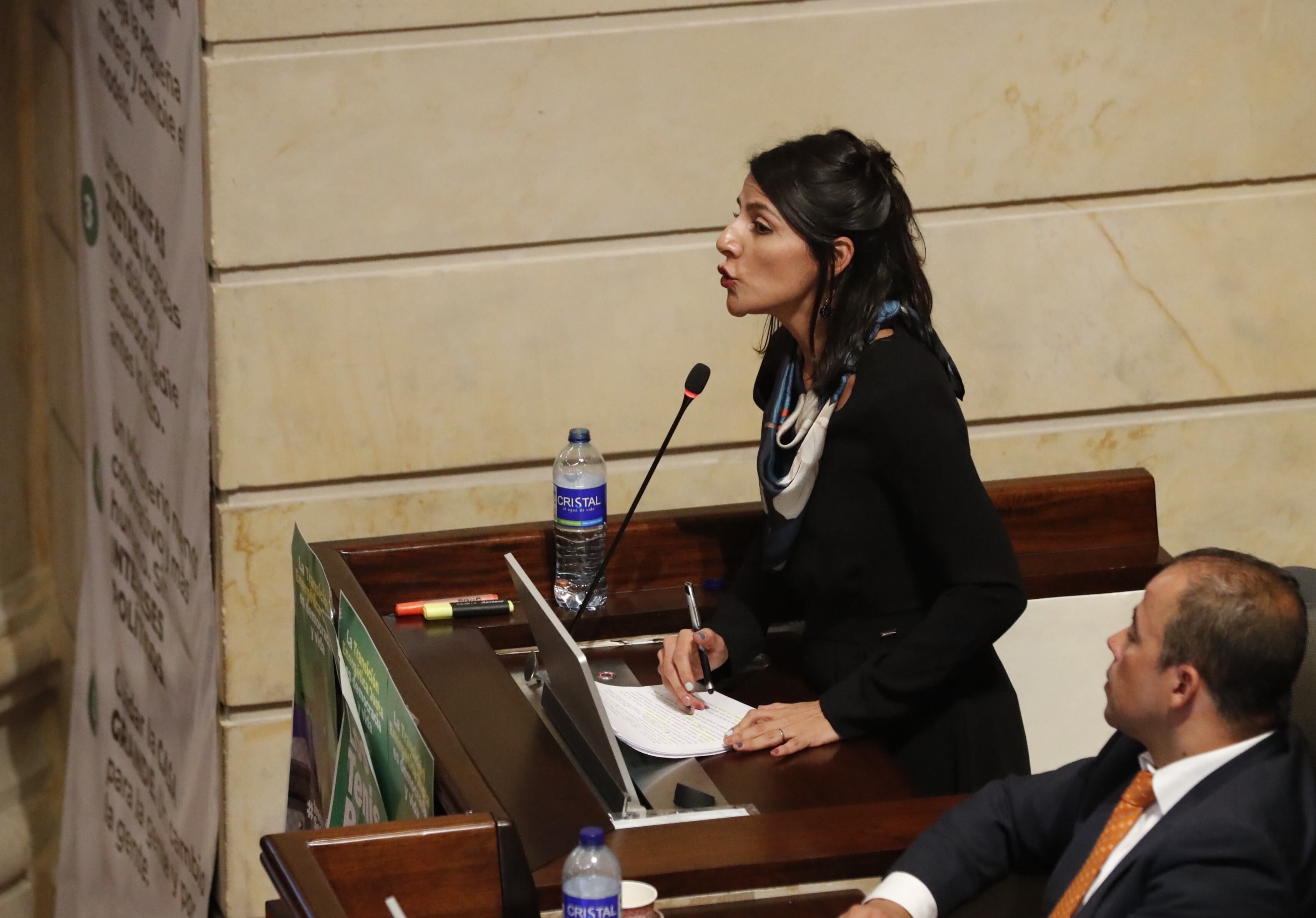 Moción de censura Ministra de Minas y Energía Irene Vélez