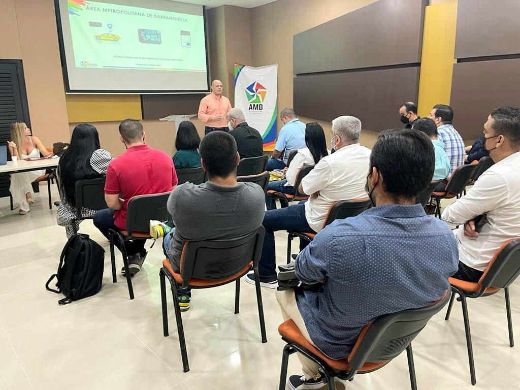 El director de la AMB anunció la implementación del taxímetro en Barranquilla para este año.