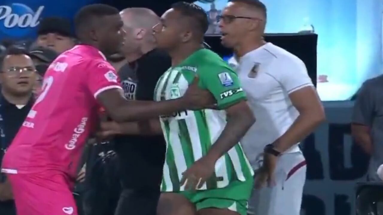 Las palabras de González desataron la furia del jugador de Nacional.