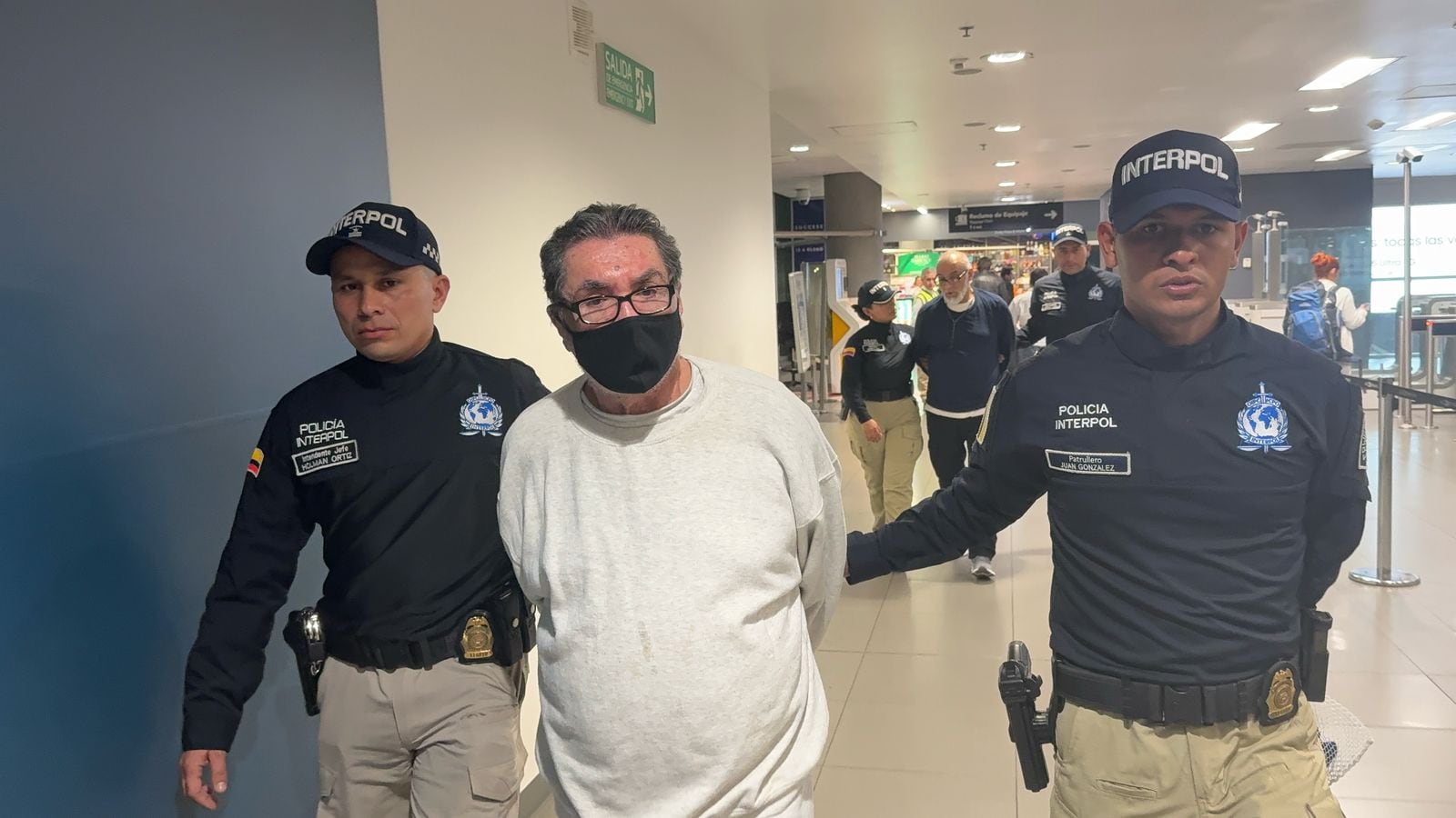 Ever Villafane, excapo del Cartel del Norte del Valle fue capturado en Bogotá por una solicitud de extradición que tiene en México. Alias Juancho regresó deportado desde Estados Unidos tras pagar una pena relacionada con narcotrafico.