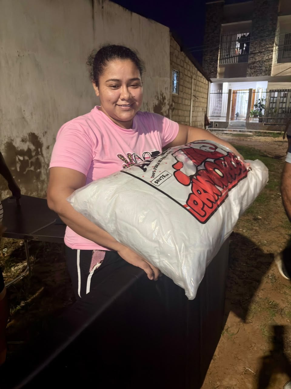 Ayudas a familias danmificadas en Turbaco, Bolívar.