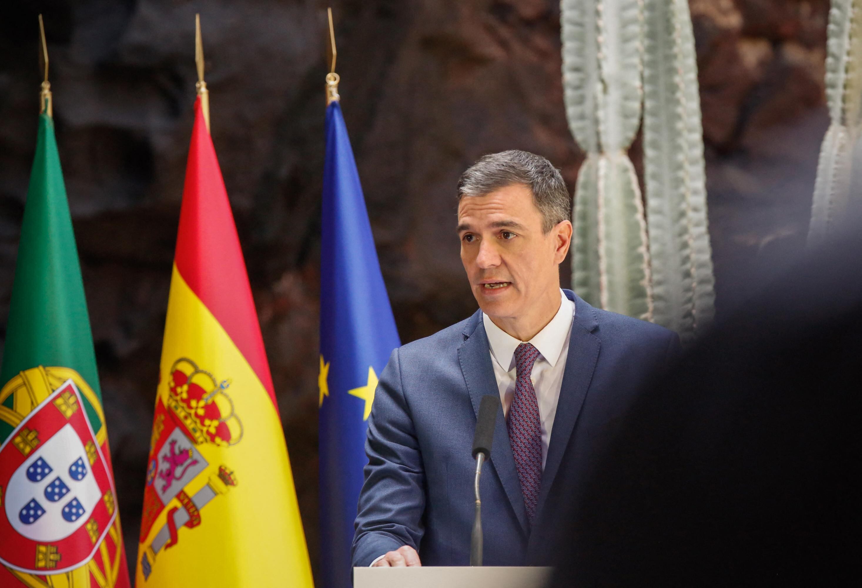 Pedro Sanchez convocó elecciones anticipadas después de la gran derrota de su coalición de izquierdas en las elecciones regionales y locales,