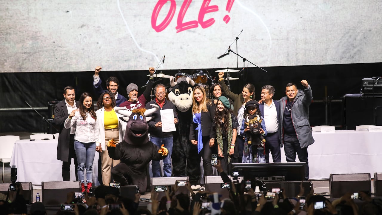 Sanción presidencial de la ley "No más Olé"