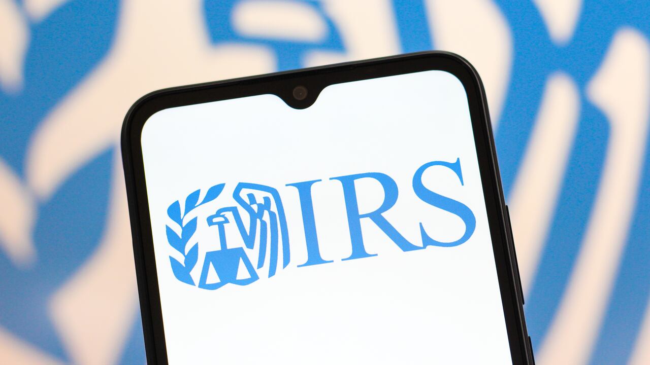 El IRS reembolsará un promedio de 2.939 dólares a los declarantes de impuestos.