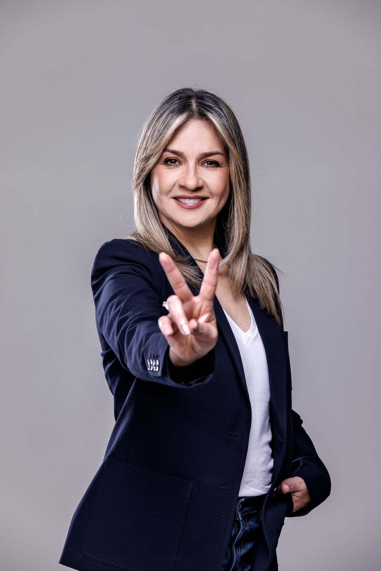 Vicky Dávila, precandidata presidencial