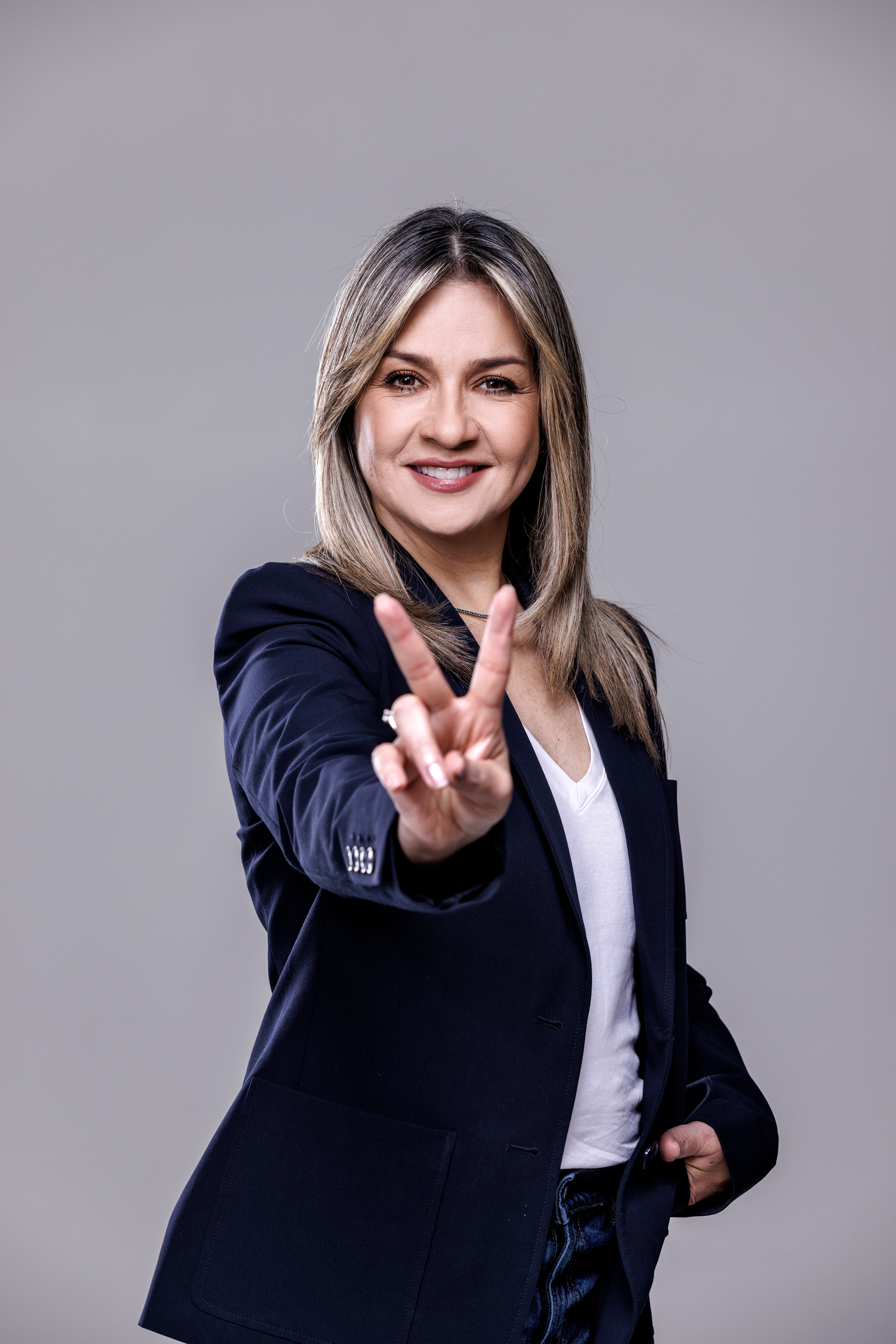 Vicky Dávila, precandidata presidencial