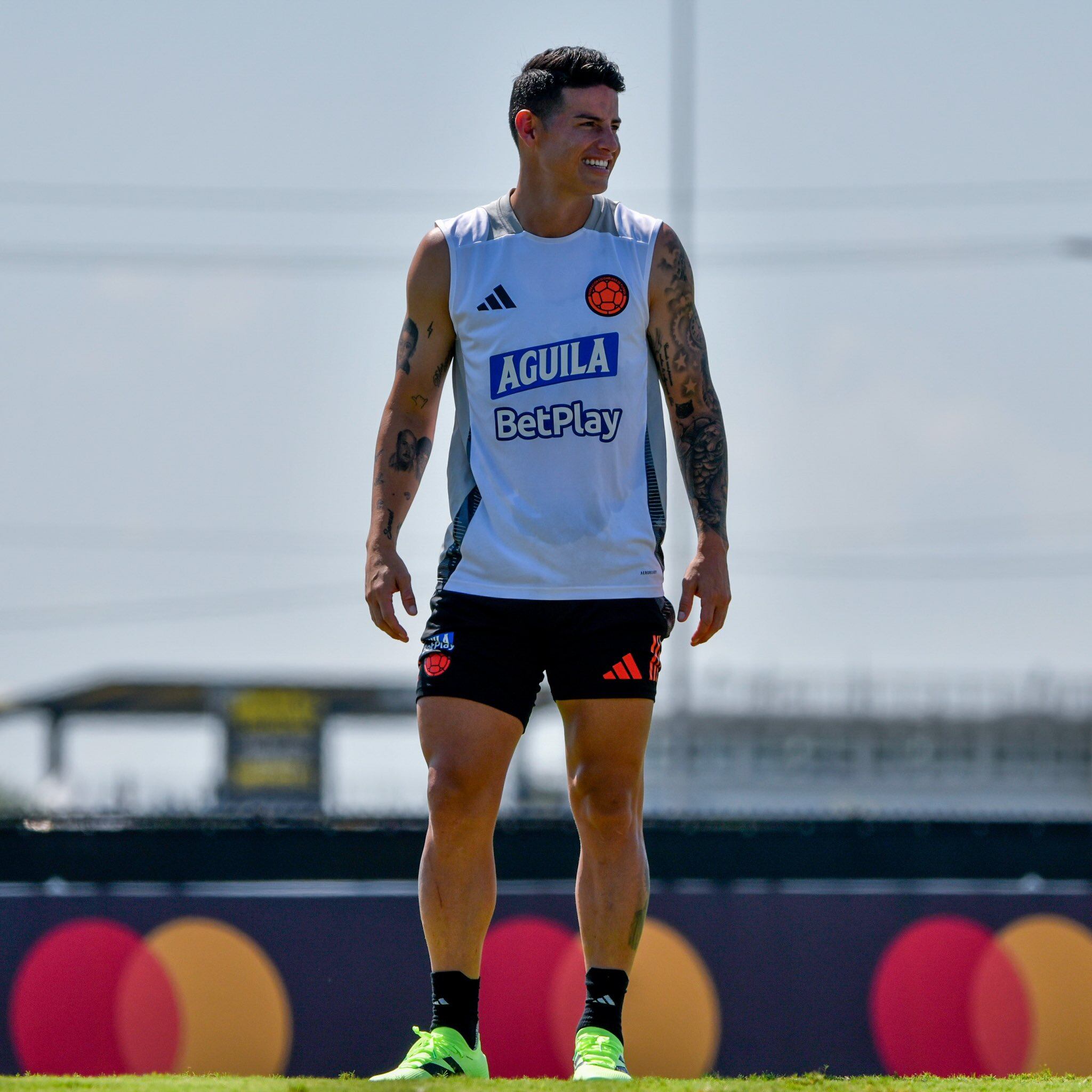 James Rodríguez durante el entrenamiento de la Selección Colombia en Houston