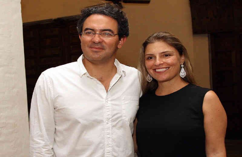 Juan Gabriel Vásquez y Mariana Montoya.