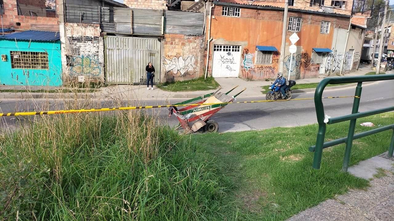 En esta carreta los sujetos trasladaron y tiraron el cuerpo al caño.