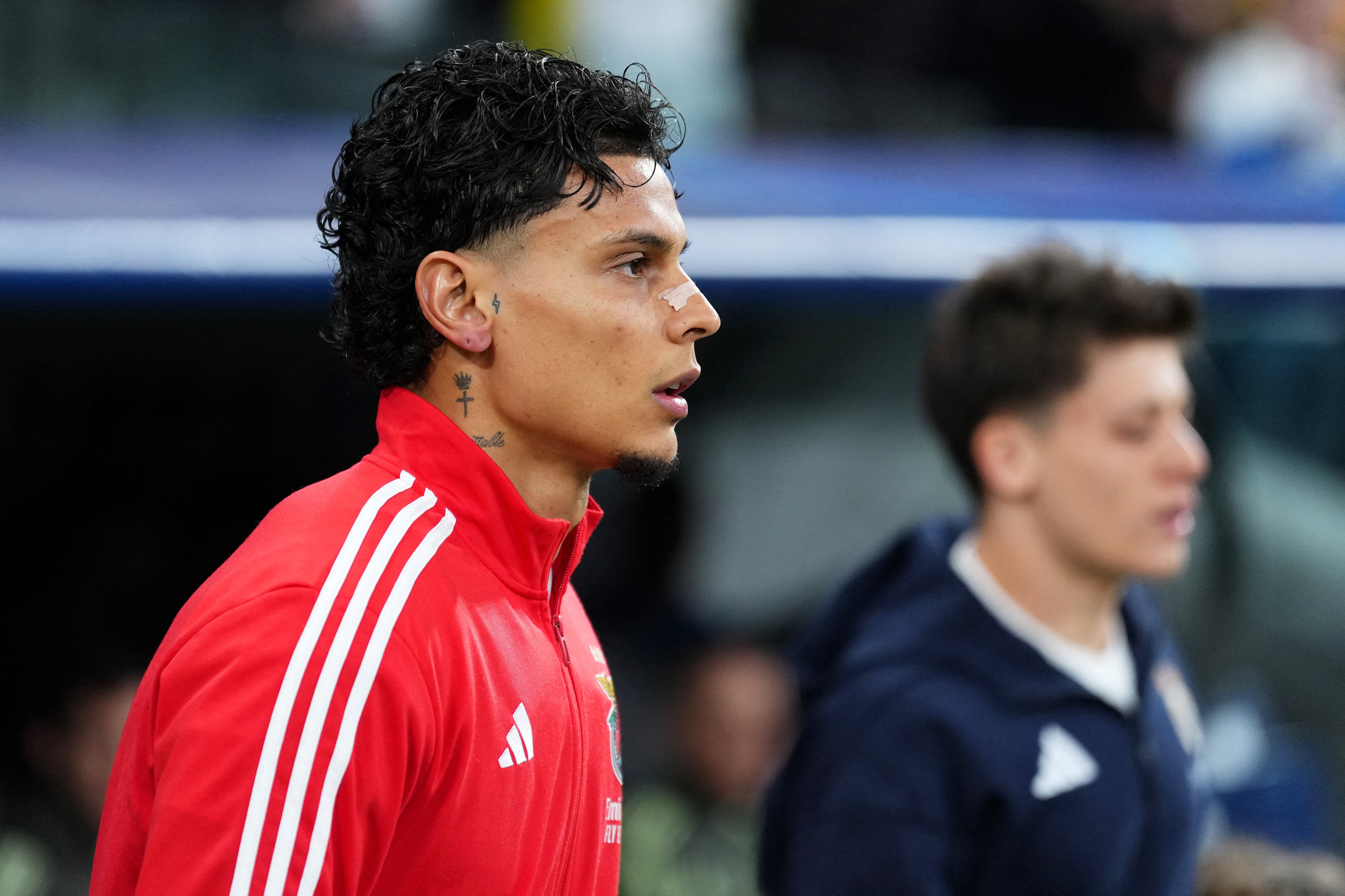 MADRID, SPAIN - FEBRUARY 25: Richard Rios of Benfica enters the pitch prior to the UEFA Champions League 2025/26 League Knockout Play-off Second Leg match between Real Madrid C.F. and SL Benfica at Estadio Santiago Bernabeu on February 25, 2026 in Madrid, Spain. (Photo by Angel Martinez/Getty Images) (Photo by ANGEL MARTINEZ / GETTY IMAGES EUROPE / Getty Images via AFP)