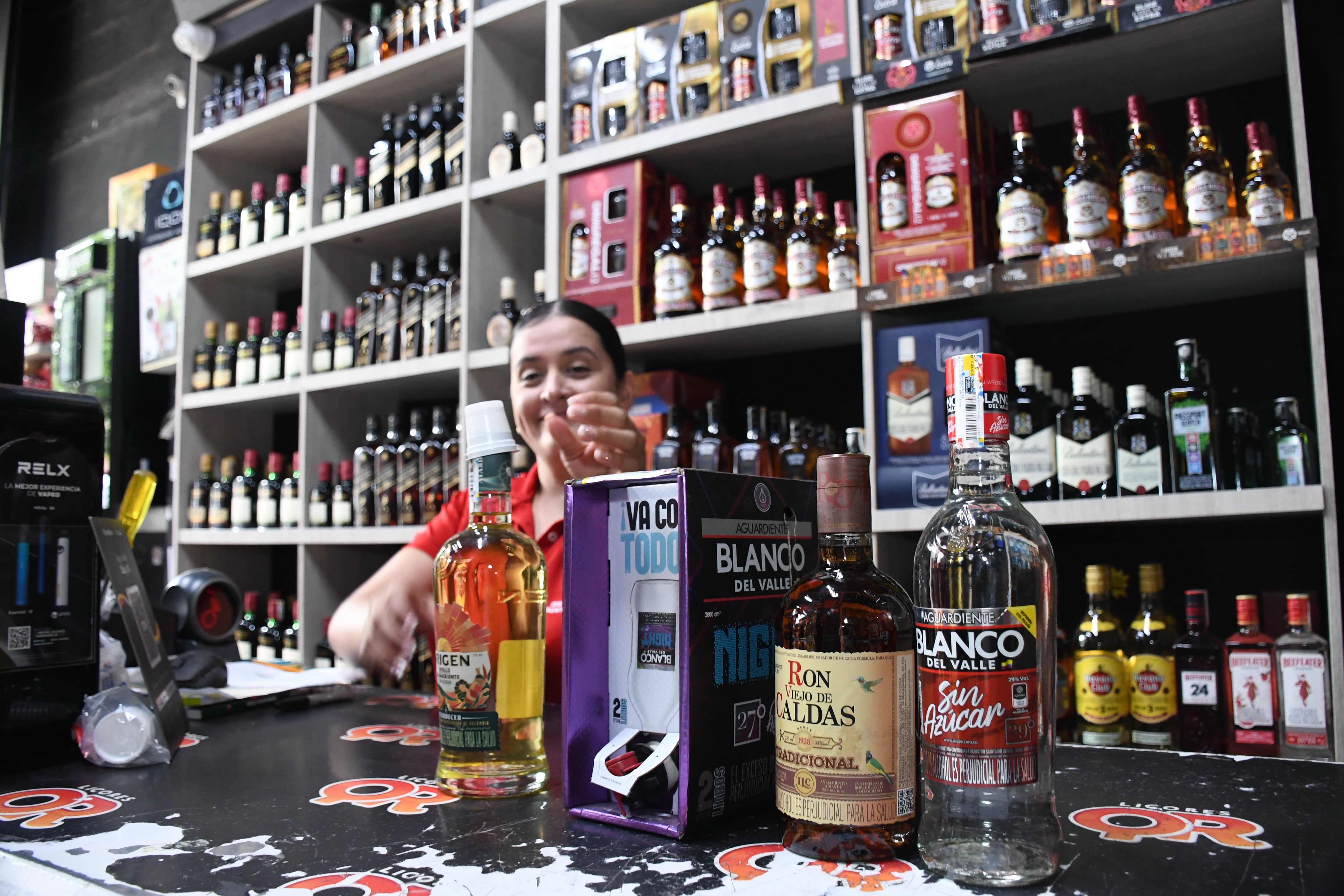 Cali: Apertura de frontera para la venta de licor a nivel nacional. foto José L Guzmán. EL País.