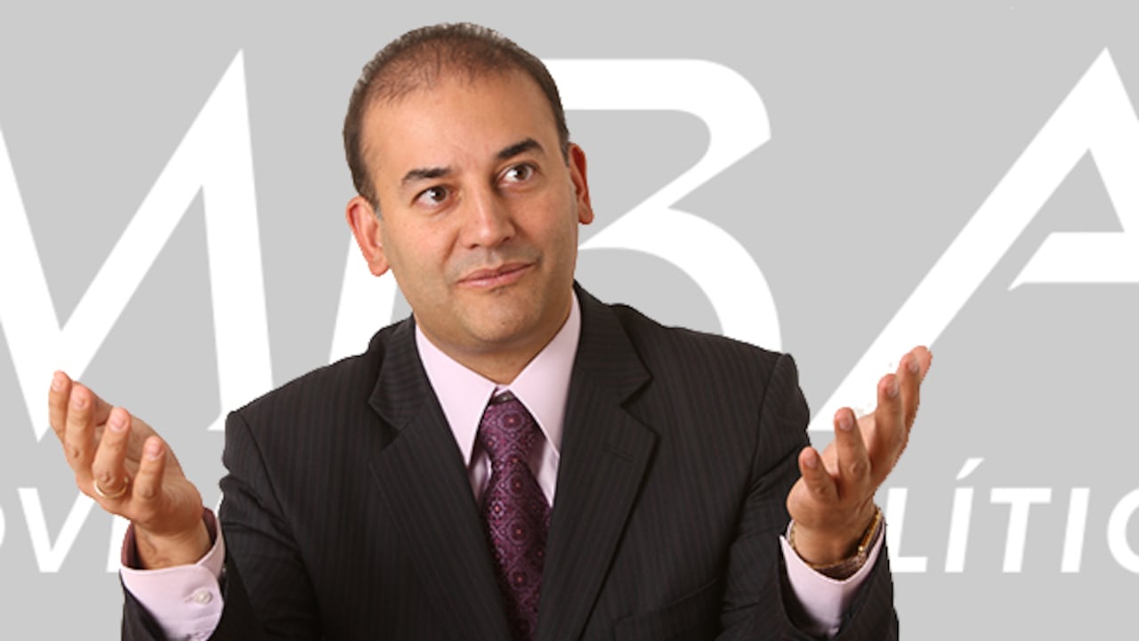 El senador Carlos Baena es uno de los demandantes.