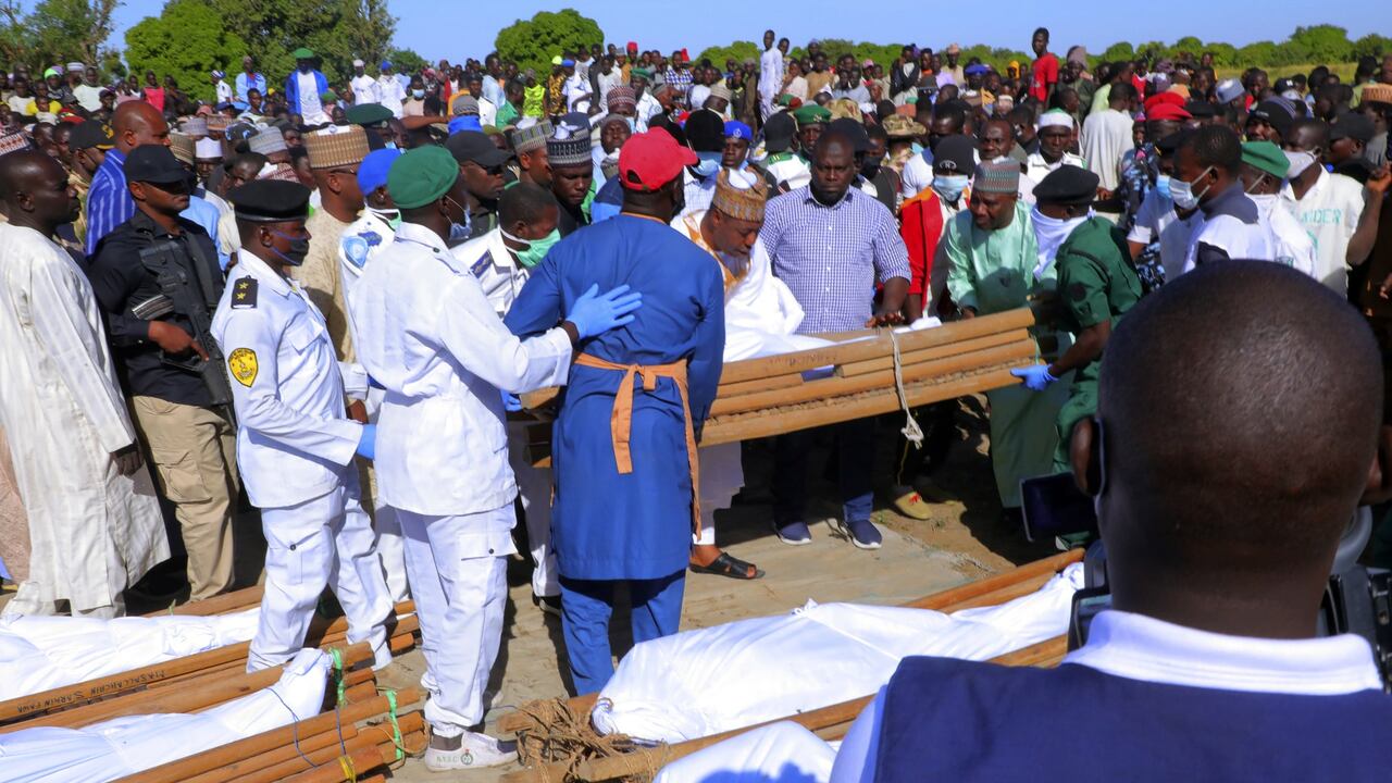 Al menos 110 personas murieron en ataque armado en Nigeria