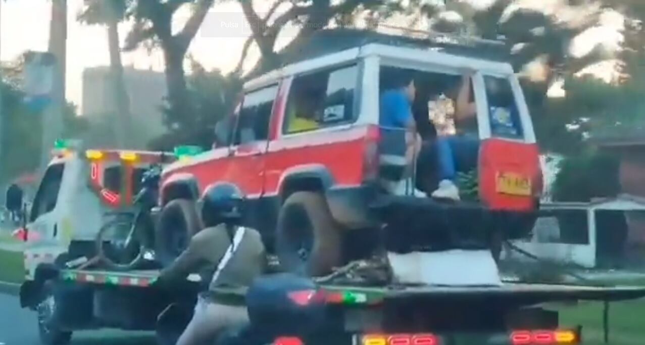 La irregularidad fue grabada por testigos que no salieron del asombro.