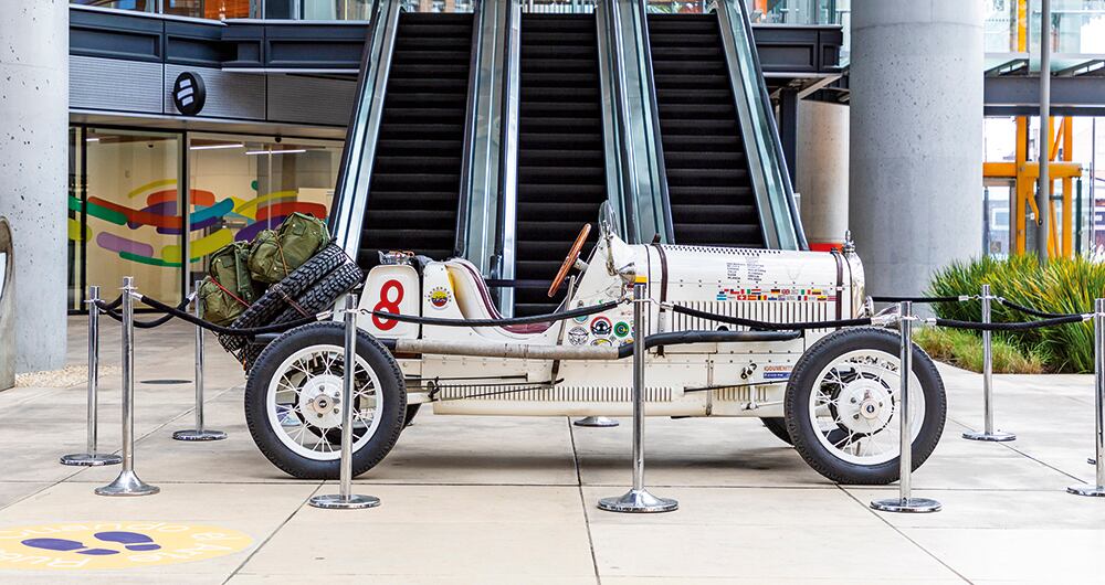 Encontrado en Argentina y restaurado en Colombia en 1990.