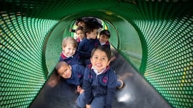 El Gimnasio de Los Cerros trabaja de manera articulada con las familias para garantizar la adaptación y el rendimiento de los estudiantes.