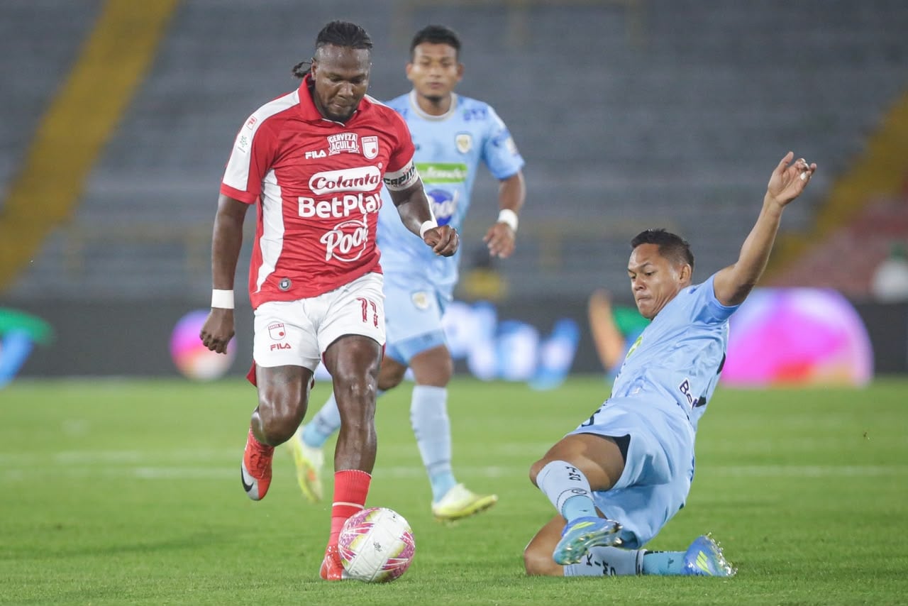 Hugo Rodallega contra Jaguares