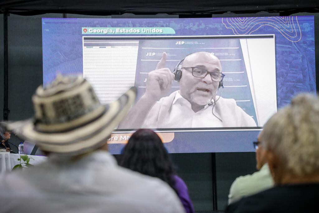 Salvatore Mancuso, excomandante paramilitar, ante la JEP.