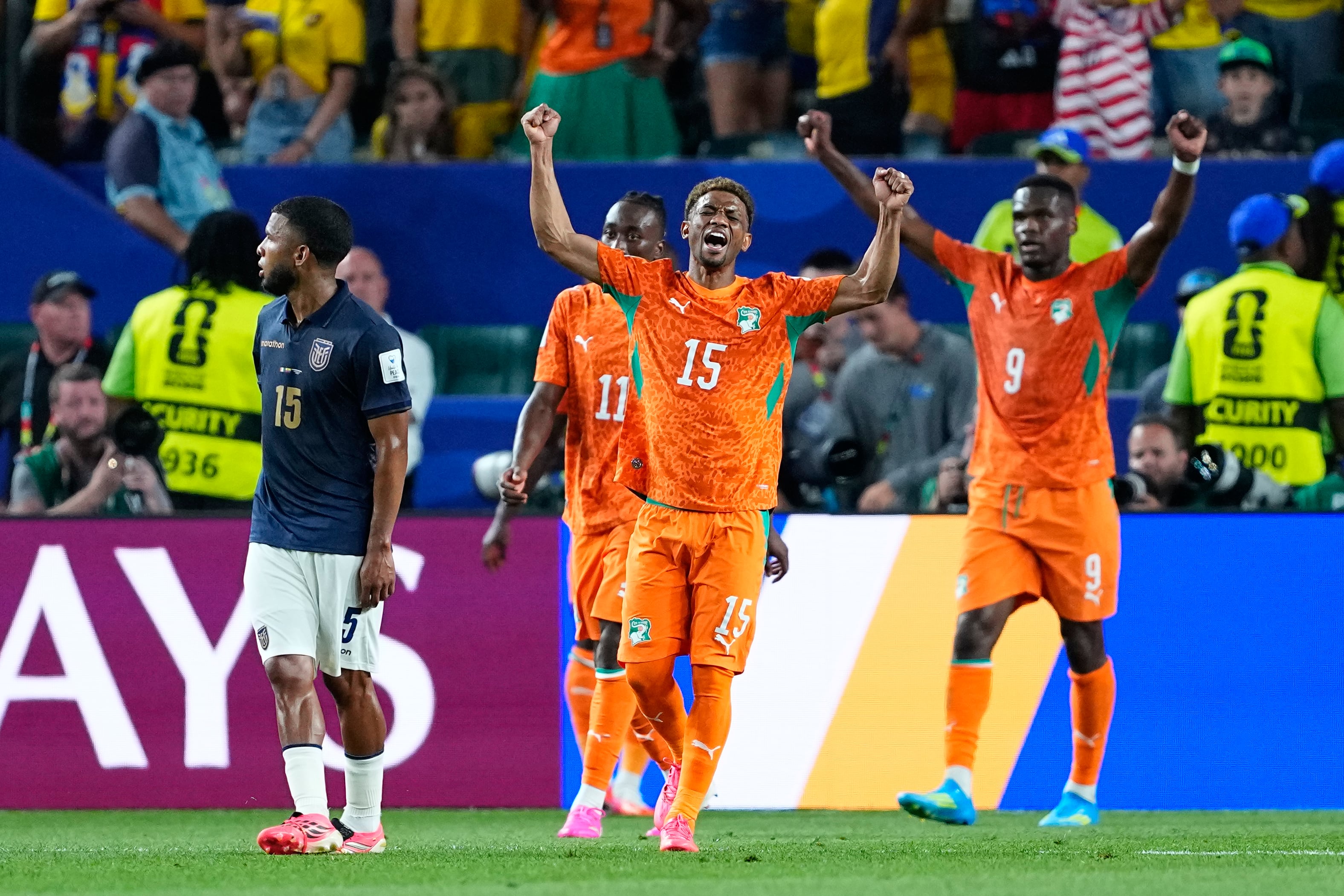Ivory Coast's Amad Diallo (15) celebrates with teammates after Winn ing their World Cup Group E soccer match against Ecuador in Philadelphia, Sunday, June 14, 2026. (AP Photo/Petr David Josek)