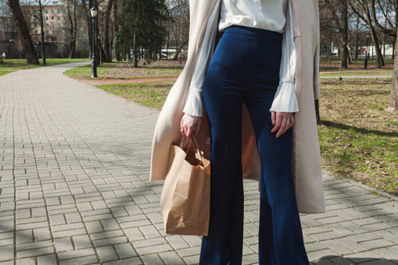 Pantalones acampanados