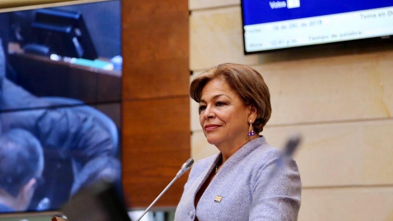 La senadora Esperanza Andrade, es la ponente del proyecto de ley que busca acabar con los beneficios carcelarios para condenados por delitos sexuales.