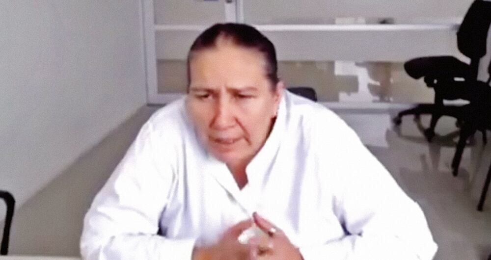    De manera arbitraria le fue practicada una prueba de poligrafía a Marelbys Meza, exniñera de Laura Sarabia. El hecho se dio en el sótano de un edificio contiguo a la Casa de Nariño.