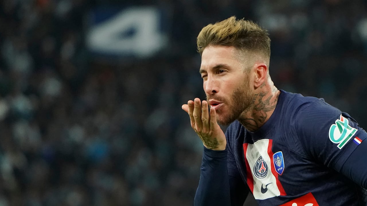 Sergio Ramos celebrando un gol con el PSG en la Copa de Francia