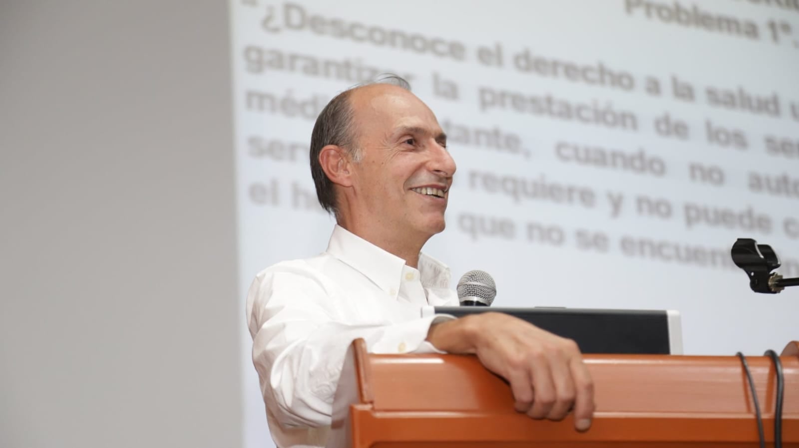 "El primer temor a la reforma de ellos es la garantía de la protección del derecho fundamental a la salud en términos de continuidad y oportunidad"- Gustavo Campillo