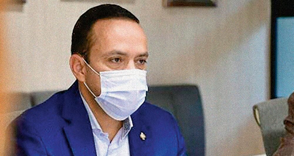 Mauricio Aguilar Hurtado ocupó una curul en el Senado antes de llegar a la Gobernación de Santander. Varios diputados adelantan debates de control político por irregularidades en la contratación en algunas de las secretarías departamentales.