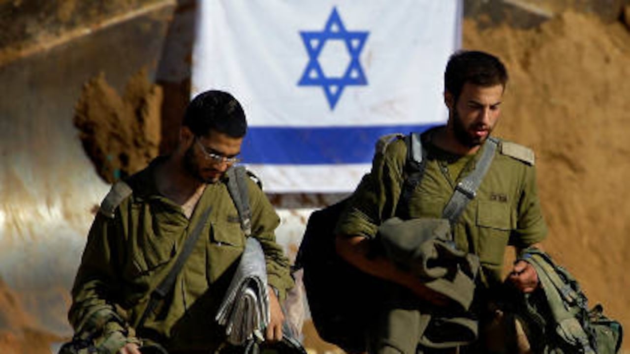 En Israel, el servicio militar es obligatorio para hombres y mujeres mayores de 18 años. Foto: AP