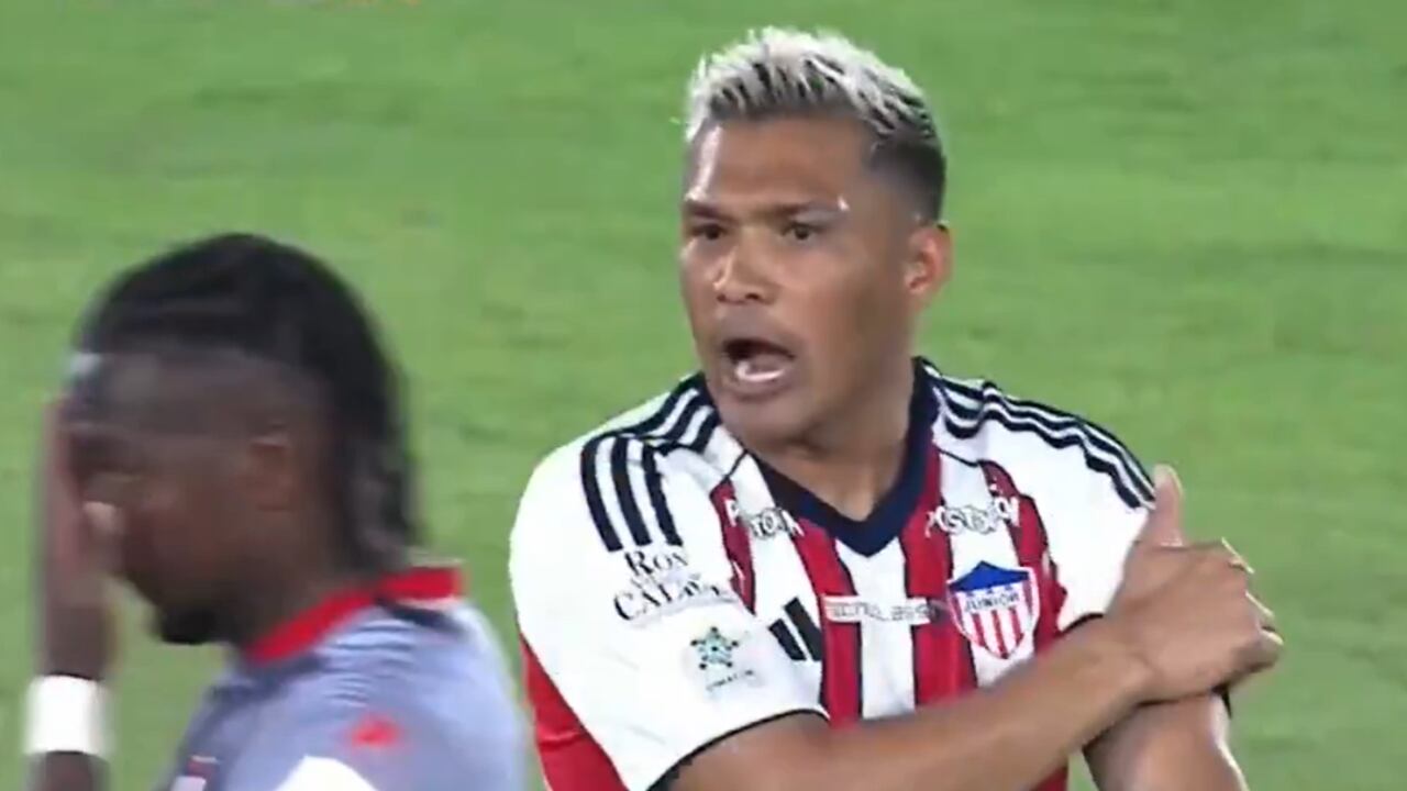 Teófilo Gutiérrez entró pisando fuerte a la cancha del Metropolitano.