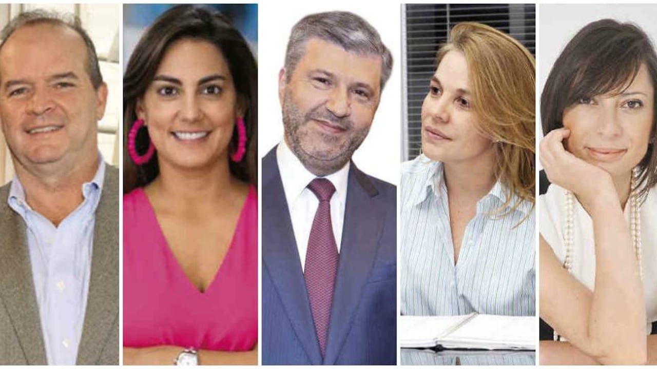 Nicolás Restrepo, director del diario La Patria, de Manizales. Estefanía Colmenares Hernández, directora de La Opinión, de Cúcuta. Werner Zitzmann, director ejecutivo de la Asociación Colombiana de Medios de Información. María Elvira Domínguez, directora del diario caleño El País. Martha Ortiz, directora del diario paisa El Colombiano