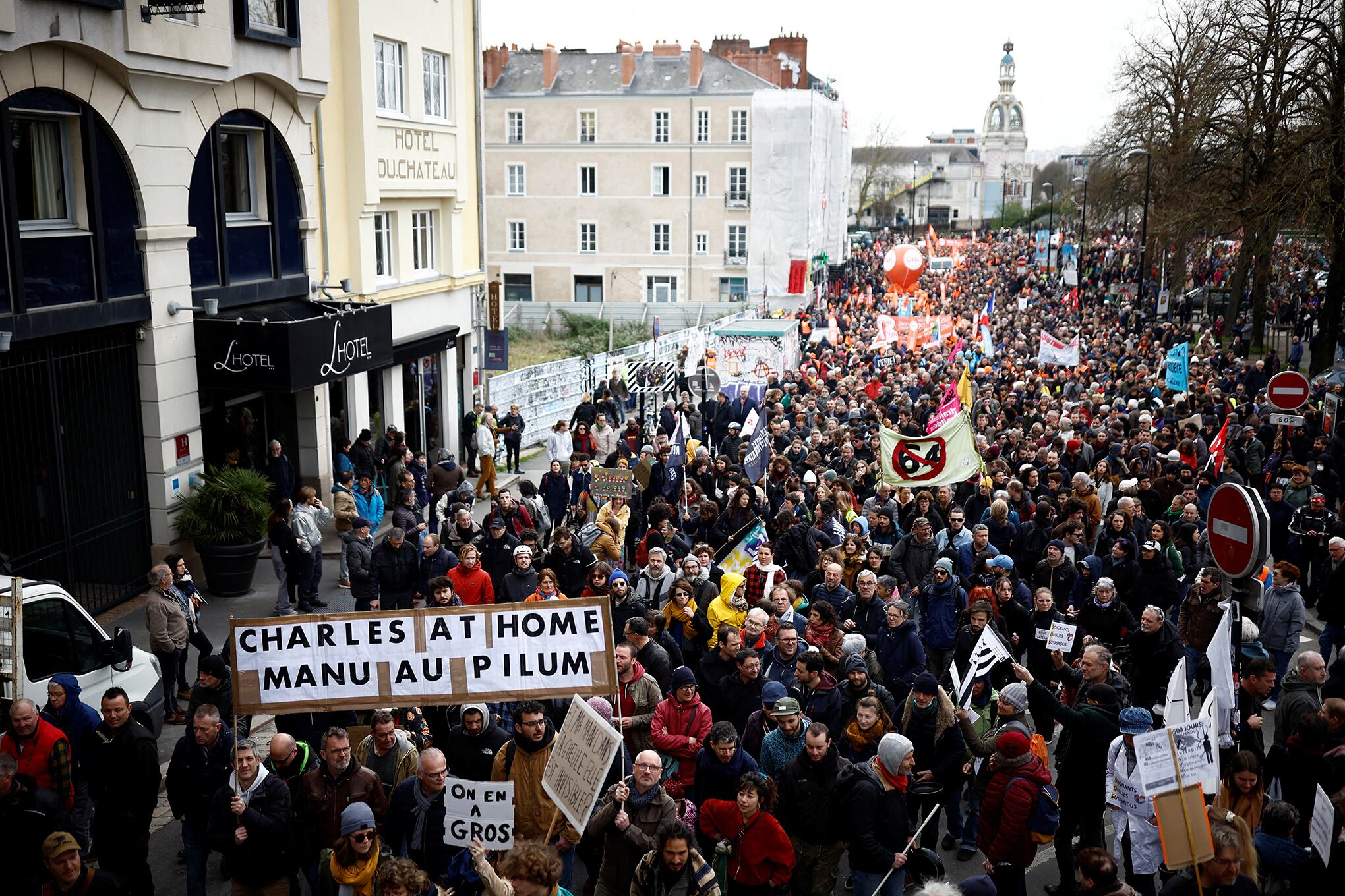 En imágenes :  décimo día protestas en Francia