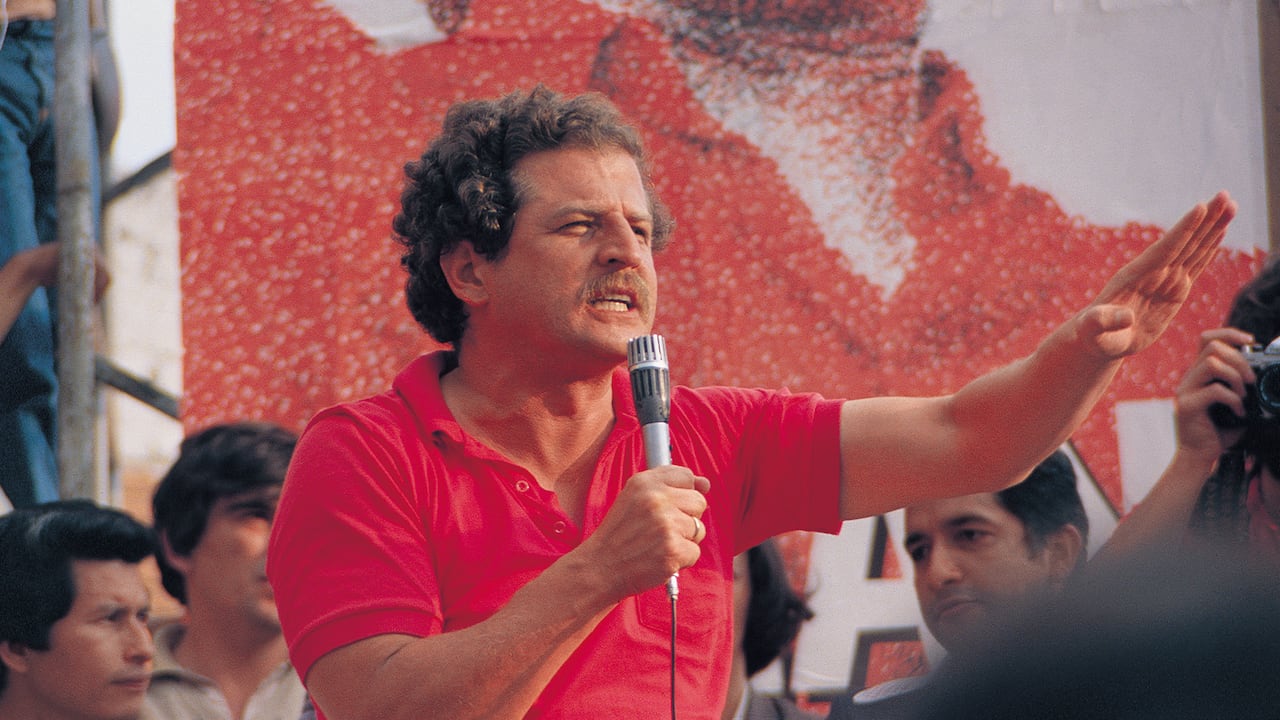 LUIS CARLOS GALAN SARMIENTO: Campaña
Ed. 1124 p.66
Foto:Lope Medina. Feb 88