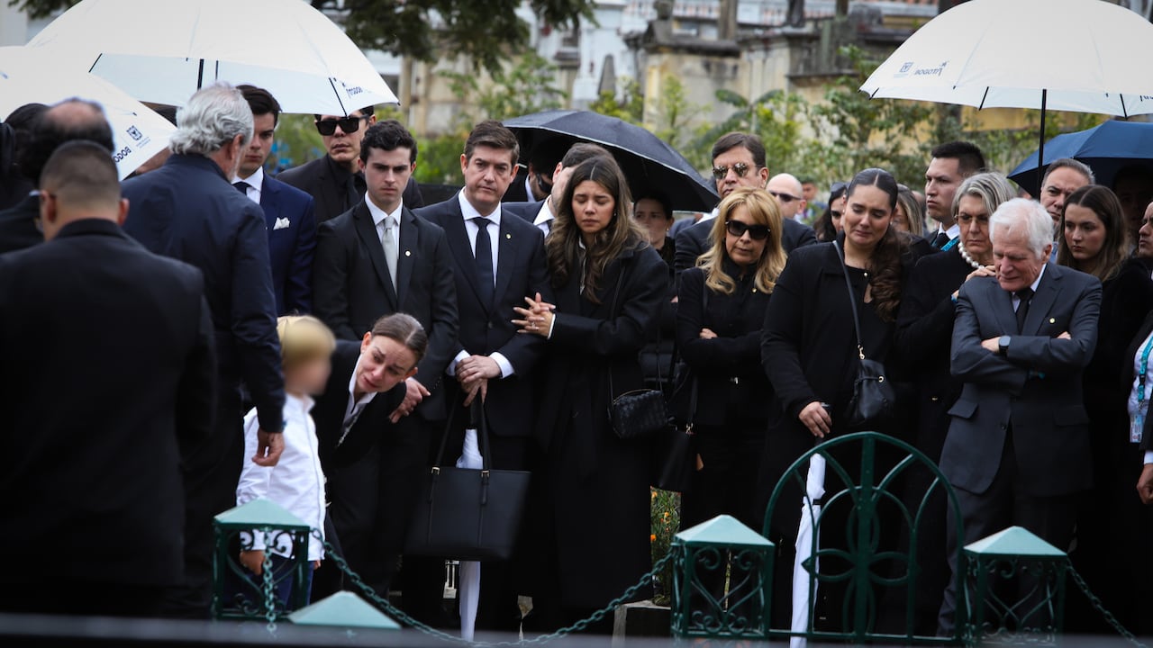 Sepelio del senador Miguel Uribe Turbay.