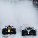 MONTREAL, QUEBEC - JUNE 09: George Russell of Great Britain driving the (63) Mercedes AMG Petronas F1 Team W15 leads Max Verstappen of the Netherlands driving the (1) Oracle Red Bull Racing RB20 and the rest of the field at the start during the F1 Grand Prix of Canada at Circuit Gilles Villeneuve on June 09, 2024 in Montreal, Quebec. Mark Thompson/Getty Images/AFP (Photo by Mark Thompson / GETTY IMAGES NORTH AMERICA / Getty Images via AFP)