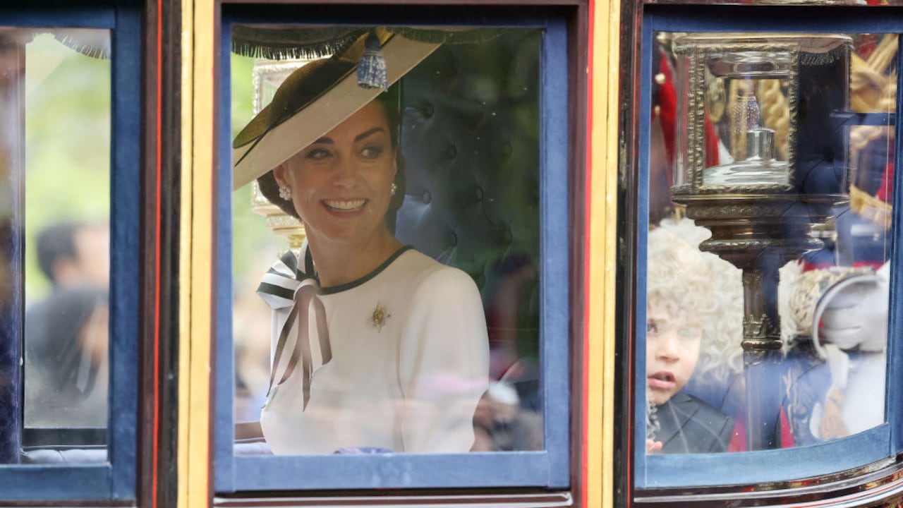 Kate Middleton asistió a uno de los eventos de la realeza tras estar ausente por varias semanas (Photo by Neil Mockford/GC Images)