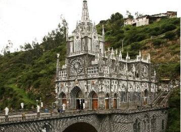 El Santuario de Las Lajas en Nariño, es uno de los templos más frecuentados en el país.