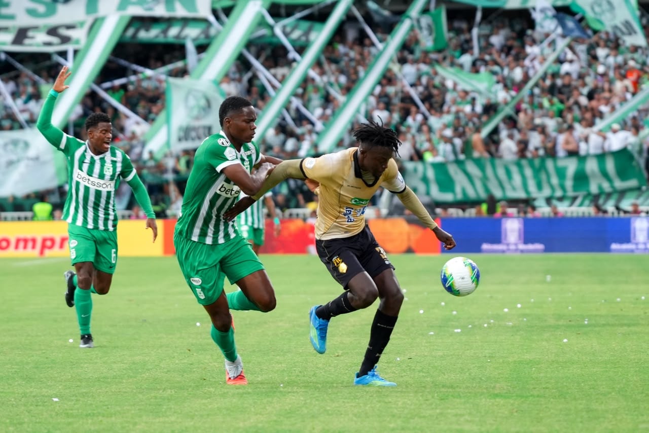 Con una fiesta en el Atanasio Girardot, Atlético Nacional venció a Águilas Doradas 2-0.
