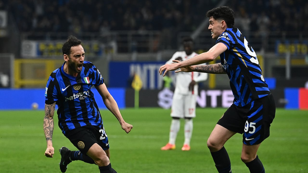 Inter remonta al Monza para conservar liderato