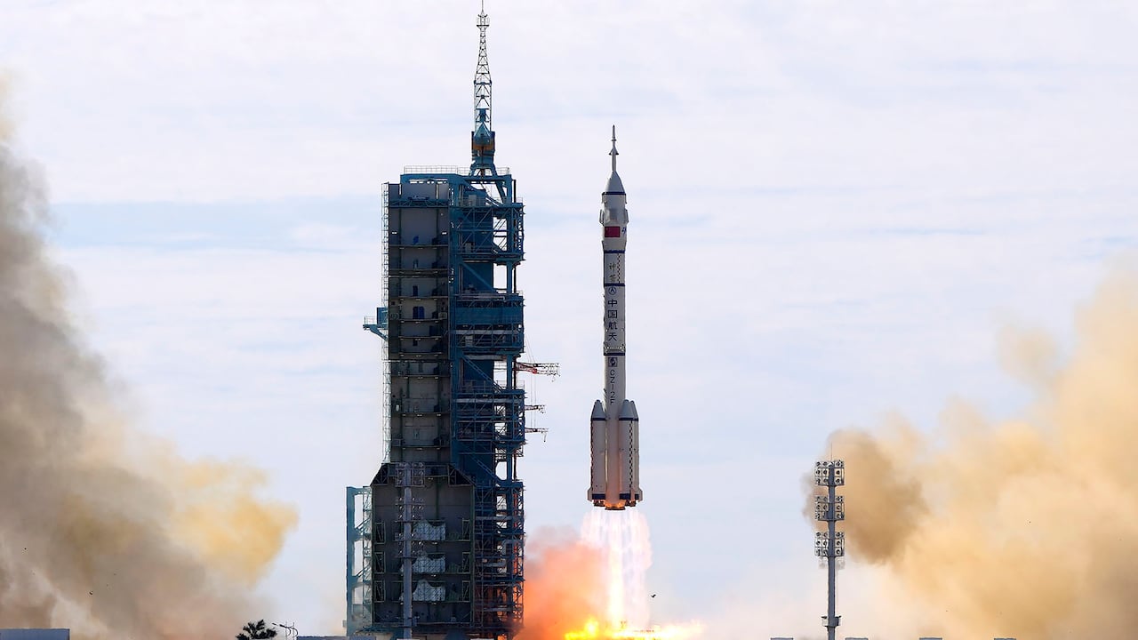 Exploración espacial 2025: descubrimientos cósmicos, vuelos de aproximación y un nuevo observatorio