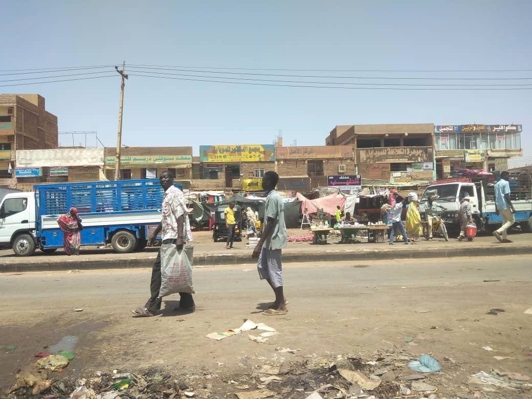La agencia de migración de la ONU dijo el miércoles que los combates entre el ejército de Sudán y una poderosa fuerza paramilitar habían desplazado a más de un millón de personas.