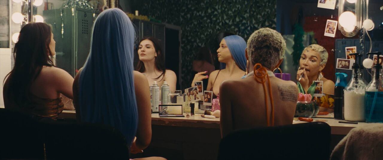 El de las strippers es un mundo de amistades y enemistades... como todos...