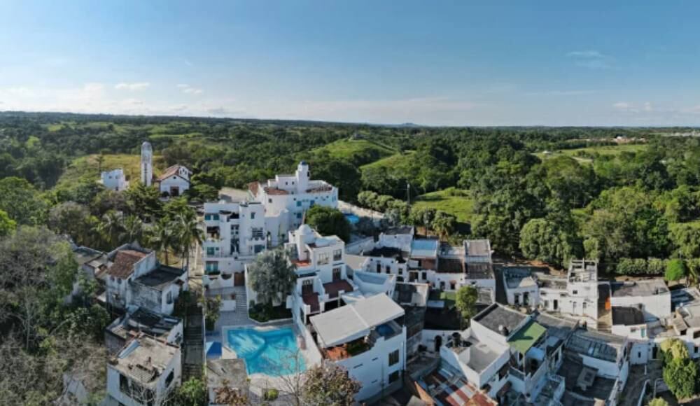 Doradal, Santorini antioqueño